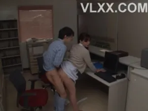 Em gái trong sáng và dễ thương, còn được gọi là: Quá chặt