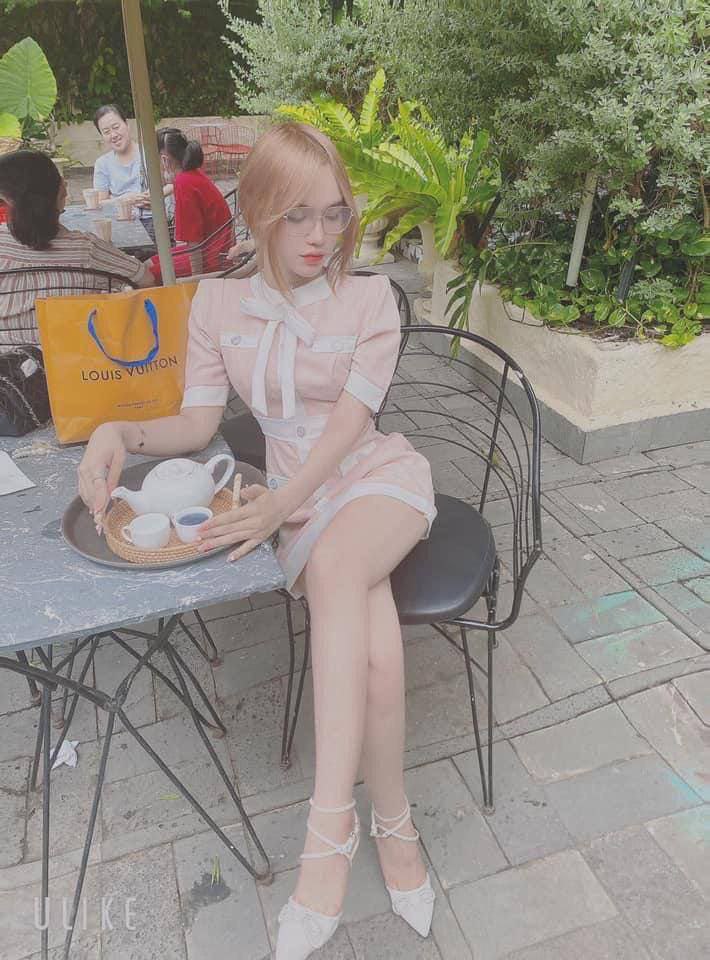 em gái múp múp thấy cưng